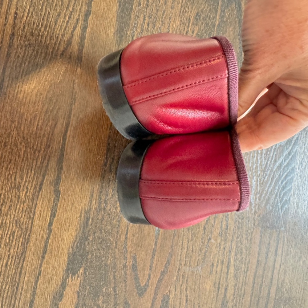 CHANEL Ballet Flats - Picture 2 of 11